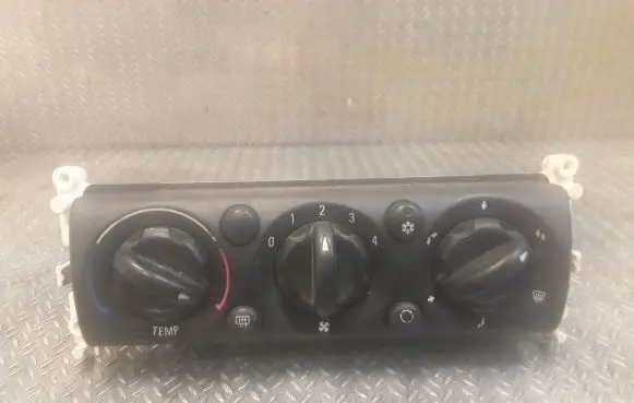 Interior fan control switch