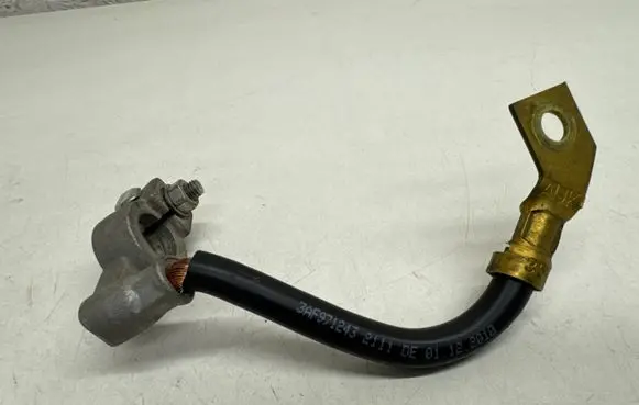 Volkswagen PASSAT B7 Negative earth cable (battery) 3AF971243