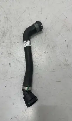 Mercedes-Benz GLE W167 Engine coolant pipe/hose A1675011604