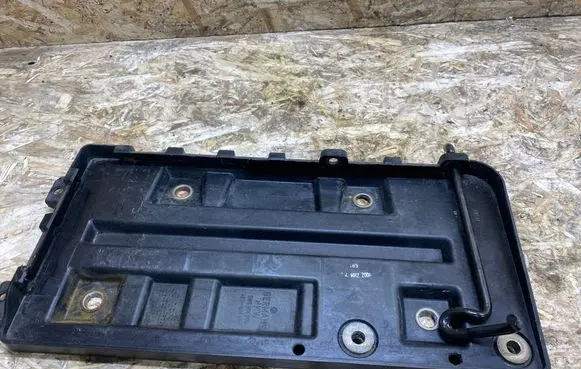 Bentley Flying Spur Battery tray 3W0804869