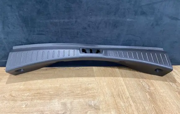 Ford Kuga II Trunk/boot sill cover protection GV41S404C08