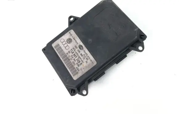 Volkswagen Touareg I Headlight ballast module Xenon 7L6941329B 5DF00936815