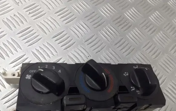 Nissan Altima Interior fan control switch 275128J010