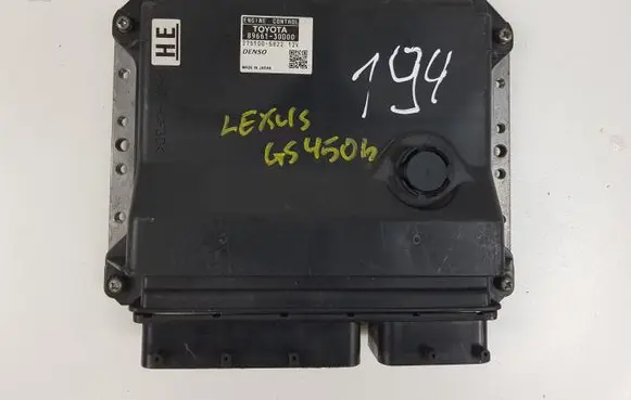 Lexus GS 300 350 430 450H Engine control unit/module 8966130D00 2751005822