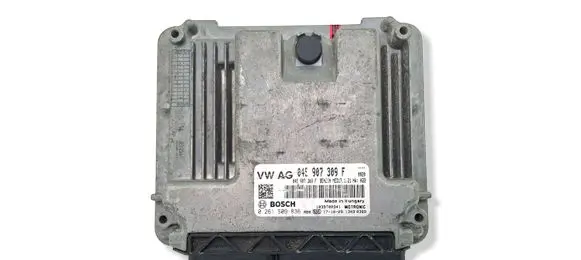 Volkswagen Golf VII Engine control unit/module 04E907309F 0261S09836