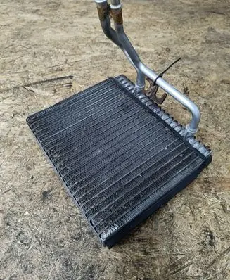 Air conditioning (A/C) radiator (interior)