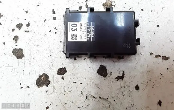 Lexus RX 450H Gateway control module 8911148140