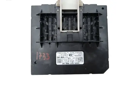 Volkswagen Golf VIII Comfort/convenience module 5WA937086