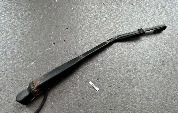 Jeep Cherokee XJ Rear wiper blade arm 55154919AB