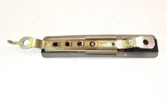 Toyota Avensis T220 Seat belt adjustment rail 