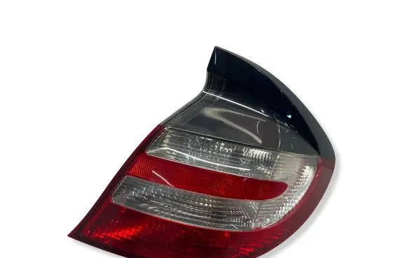 Mercedes-Benz C W203 Rear/tail lights A2038202664