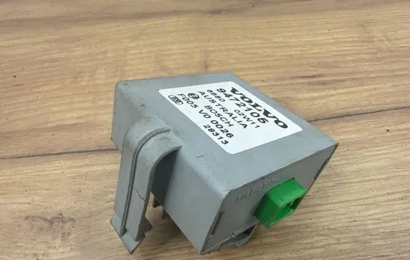 Volvo XC70 Alarm control unit/module 9472105