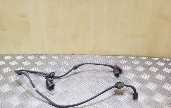 Audi A4 S4 B6 8E 8H ABS brake wheel speed sensor 0265006682 8E0927803A