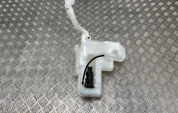 Seat Arona Windshield washer fluid reservoir/tank 2Q0955453F