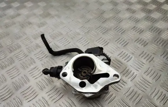Renault Kadjar Vacuum pump 146505272R