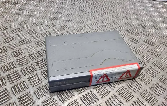 Navigation unit CD/DVD player