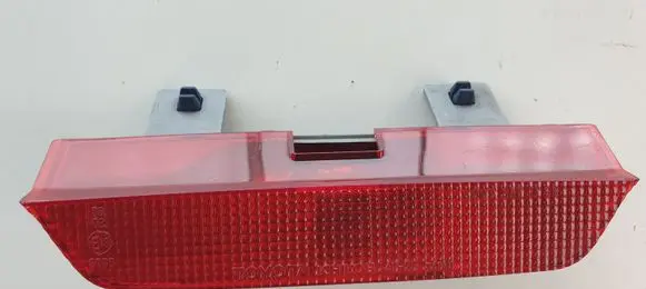 Toyota RAV 4 (XA20) Third/center stoplight