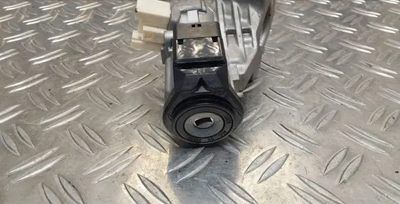 Toyota Aygo AB40 Ignition lock 897820H020