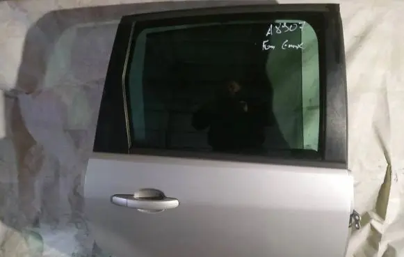 Ford Focus C-MAX Rear door