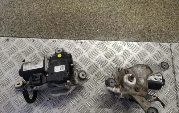 Ford Mondeo MK V Wiper motor DS7317504BE