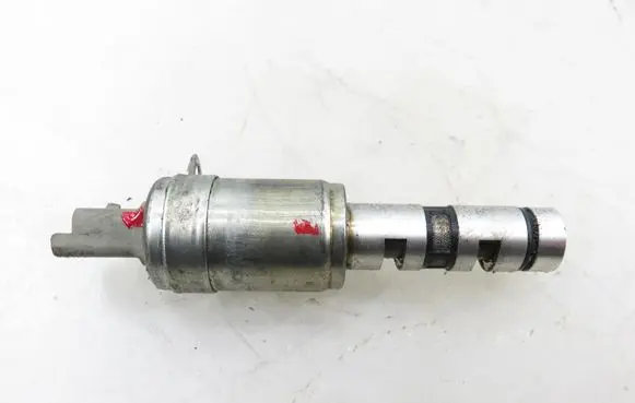 Renault Scenic II - Grand scenic II Camshaft vanos timing valve 