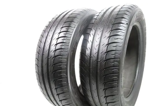 Volkswagen Golf V R16 summer tire 