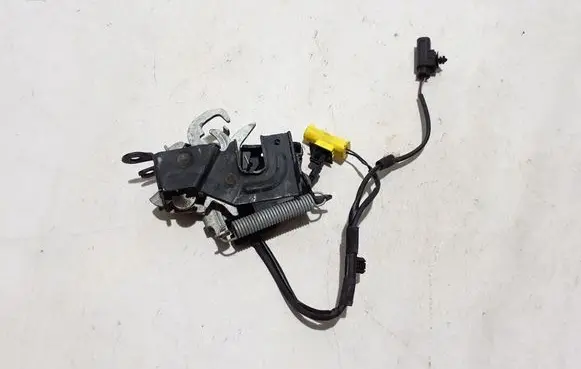 BMW 5 G30 G31 G38 Engine bonnet (hood) release handle 7347410