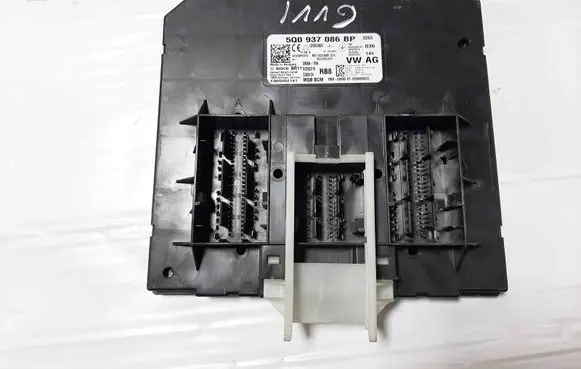 Skoda Octavia Mk3 (5E) Central body control module 5Q0937086BP