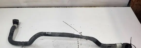Tesla Model Y Electric car engine cooling hoses/pipes 163159500A