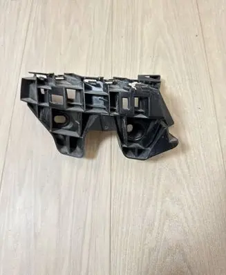 Volkswagen Arteon Rear bumper mounting bracket 3G8807483