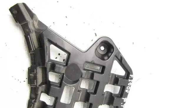 Peugeot 2008 II Rear bumper mounting bracket 9825853980