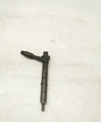 Opel Combo C Fuel injector TJBB01901D
