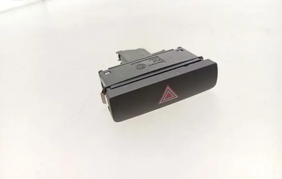 Volkswagen PASSAT B7 Hazard light switch 3AA953509