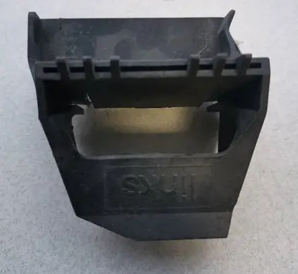 BMW 5 E39 Radiator mount bracket 17111737706 1737706