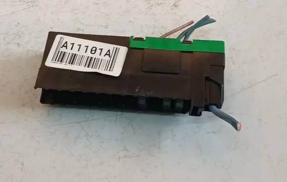 Peugeot 407 Fuse box set 9527791880