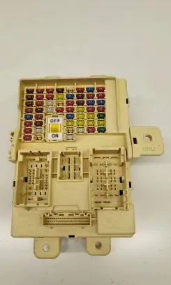 KIA Sportage Fuse module 1319517060 91955D9960 D99601905170962
