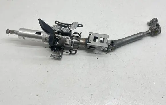 Nissan Rogue Steering wheel axle set RN11WP0072C