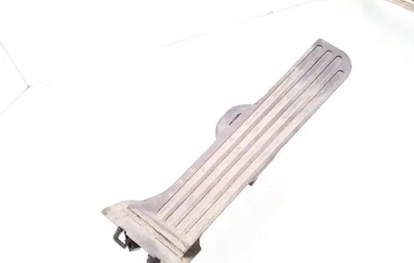 Volkswagen PASSAT B6 Accelerator throttle pedal 1K1721503L