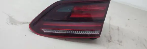 Volkswagen Arteon Tailgate rear/tail lights 3G8945308B 81730205