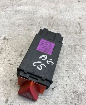 Audi A6 S6 C5 4B Hazard light switch 4b0941509c
