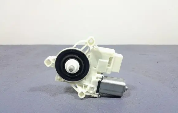 BMW X7 G07 Rear door window regulator with motor 9450071