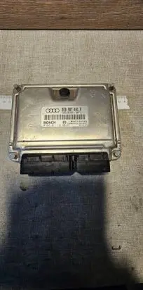 Audi A6 S6 C5 4B Engine control unit/module 8E0907401P 1039S01813 0281011136