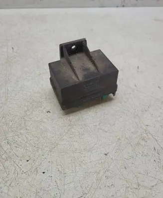 Citroen Jumpy Glow plug pre-heat relay 9639912580