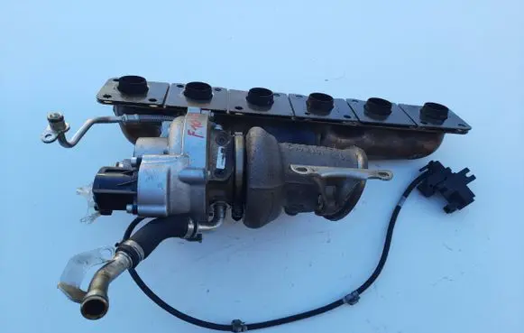 BMW 5 F10 F11 Turbo 7583908 L68310012