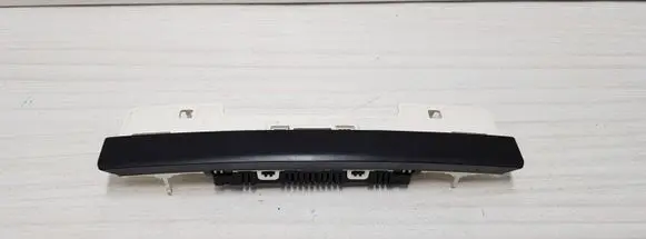Volkswagen Touareg I Parking PDC sensor display screen 7L6919473D 102418001