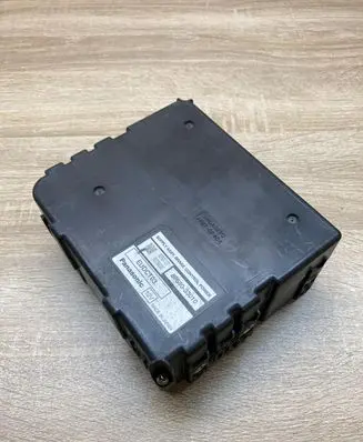 Lexus GS 300 350 430 450H Brake system control unit/module 8968033010 UACA0110