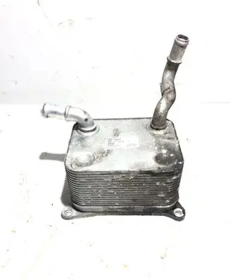 Audi A8 S8 D4 4H Engine oil radiator 079117015A 47054