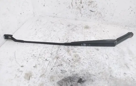 Peugeot 508 Front wiper blade arm 9686437680