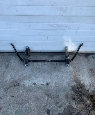 BMW 7 G11 G12 Front anti-roll bar/sway bar 6873471