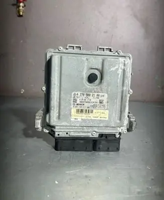 Mercedes-Benz B W246 W242 Engine control unit/module A2709002100 0261S09816 A2709011700